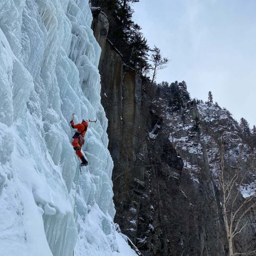 Adventures of Rock climbers, climbing on snow